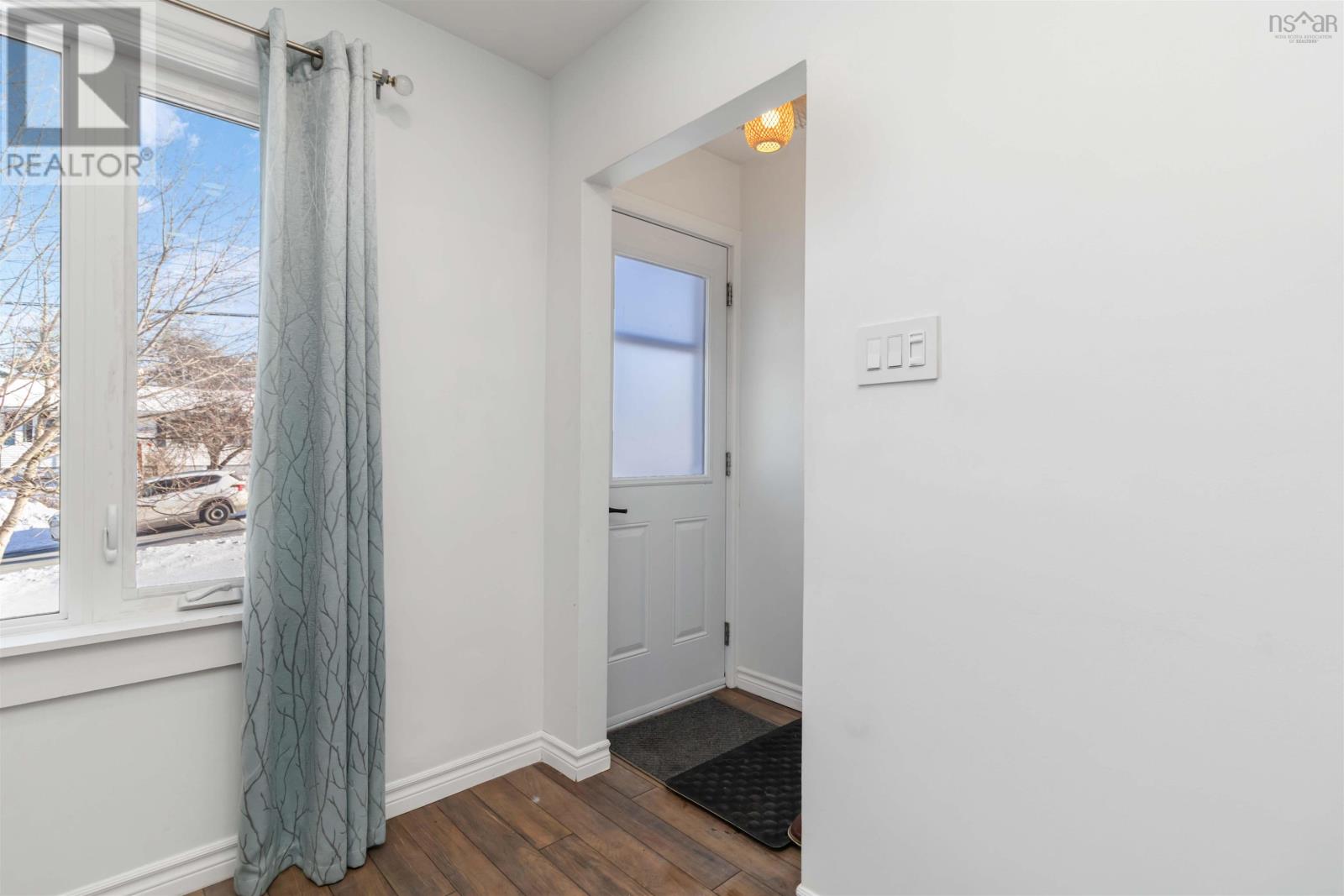 24 Laurie Drive, Lower Sackville, Nova Scotia  B4E 1G2 - Photo 6 - 202602687