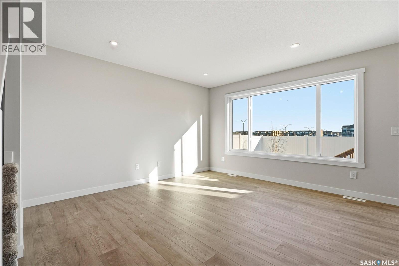 416 155 Mcfaull Way, Saskatoon, Saskatchewan  S7V 0Y2 - Photo 8 - SK028322