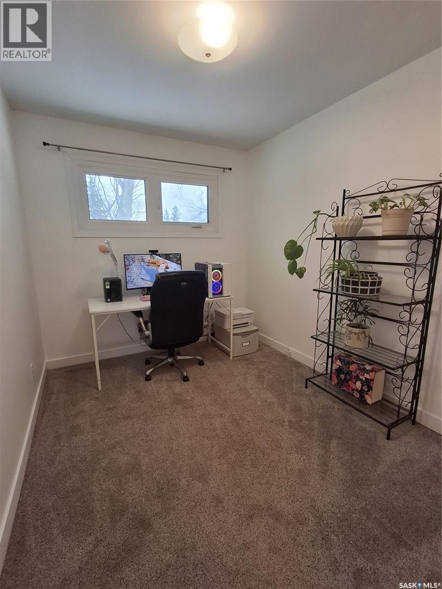44 Mccusker Avenue, Regina, Saskatchewan  S4R 4L6 - Photo 21 - SK028388