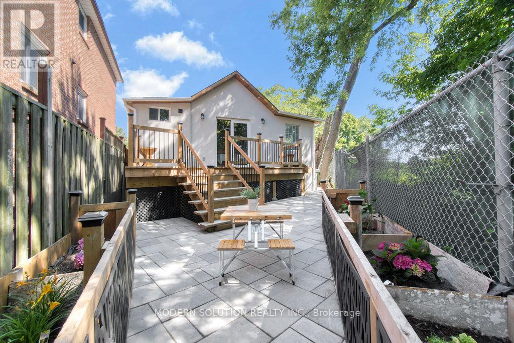 43 Harmony Avenue, Toronto, Ontario  M1K 3L6 - Photo 18 - E12786042