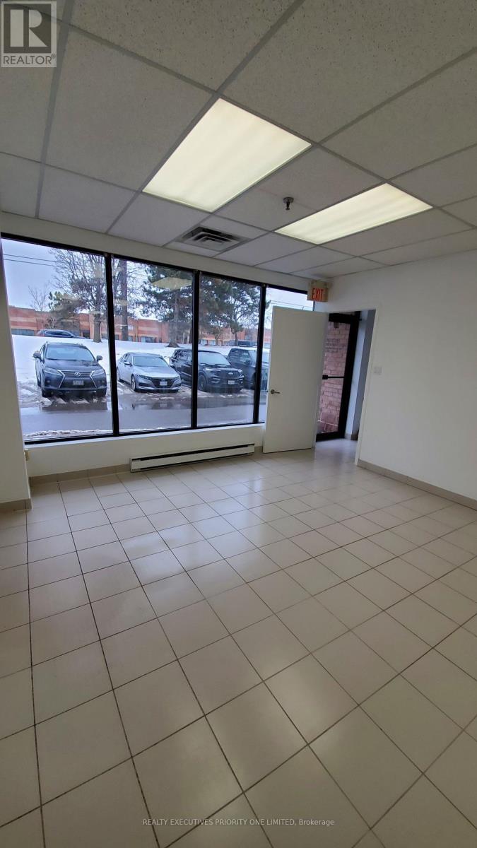 Unit 10 - 665 Millway Avenue, Vaughan (Concord), Ontario  L4K 3T8 - Photo 2 - N12786028
