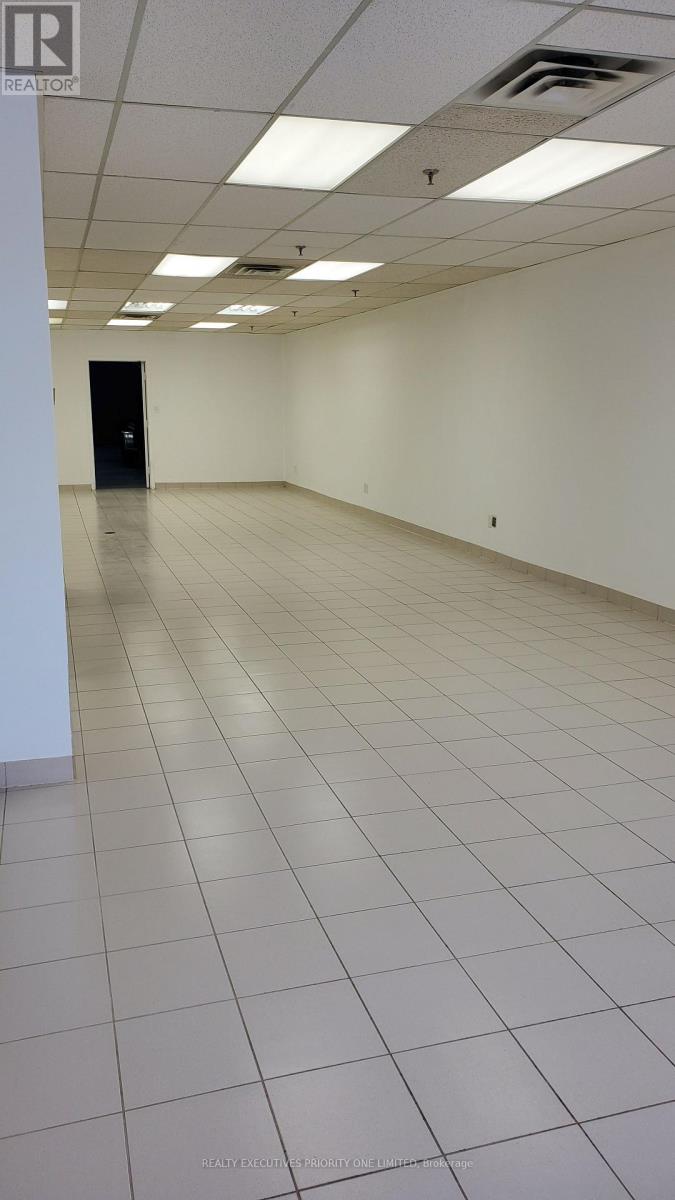 Unit 10 - 665 Millway Avenue, Vaughan (Concord), Ontario  L4K 3T8 - Photo 3 - N12786028