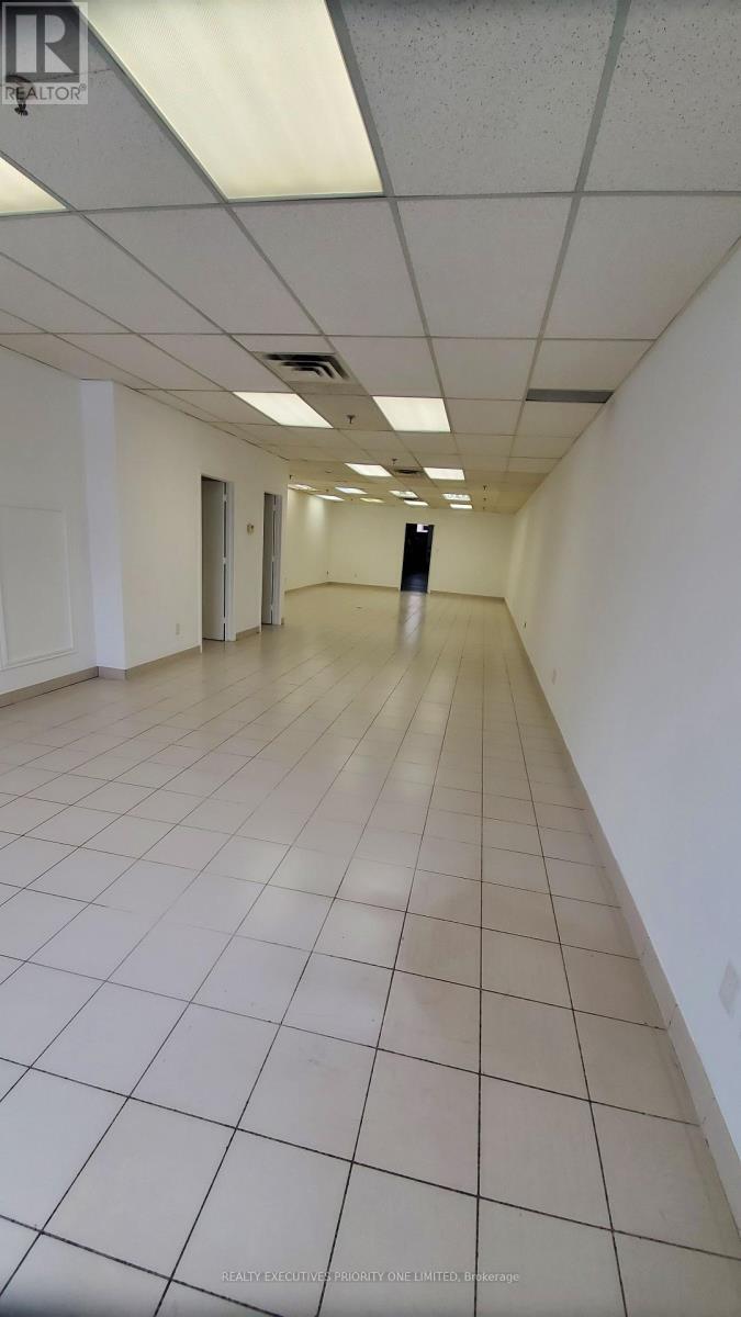 Unit 10 - 665 Millway Avenue, Vaughan (Concord), Ontario  L4K 3T8 - Photo 4 - N12786028