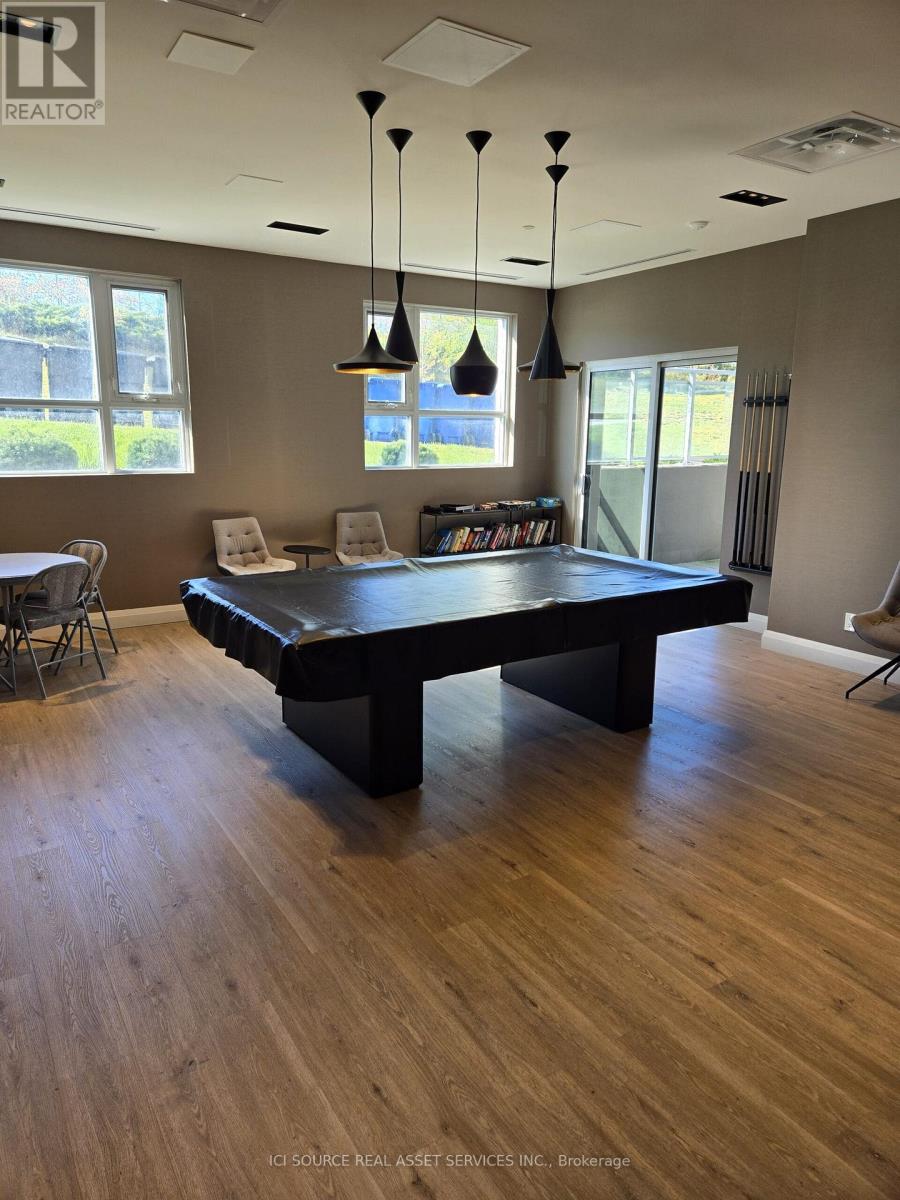 209 - 58 Lakeside Terrace, Barrie (Little Lake), Ontario  L4M 0L5 - Photo 12 - S12786016