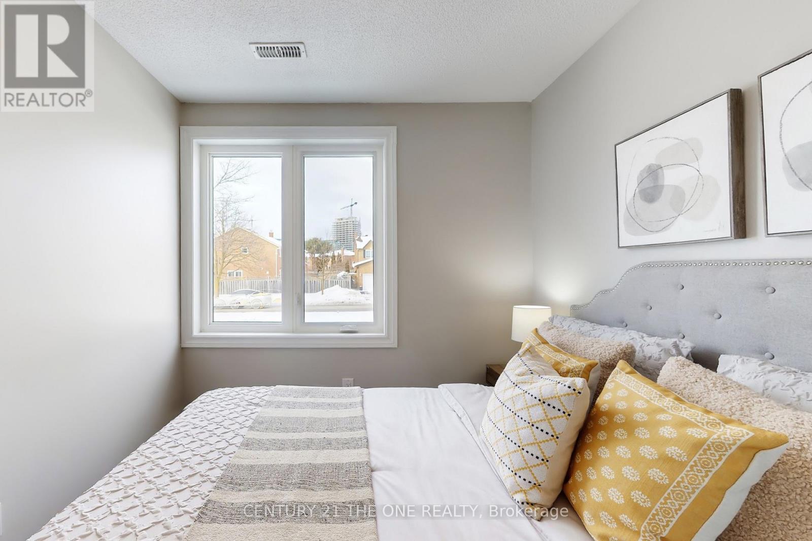 1004 - 75 Weldrick Road E, Richmond Hill, Ontario  L4C 0H9 - Photo 21 - N12778168