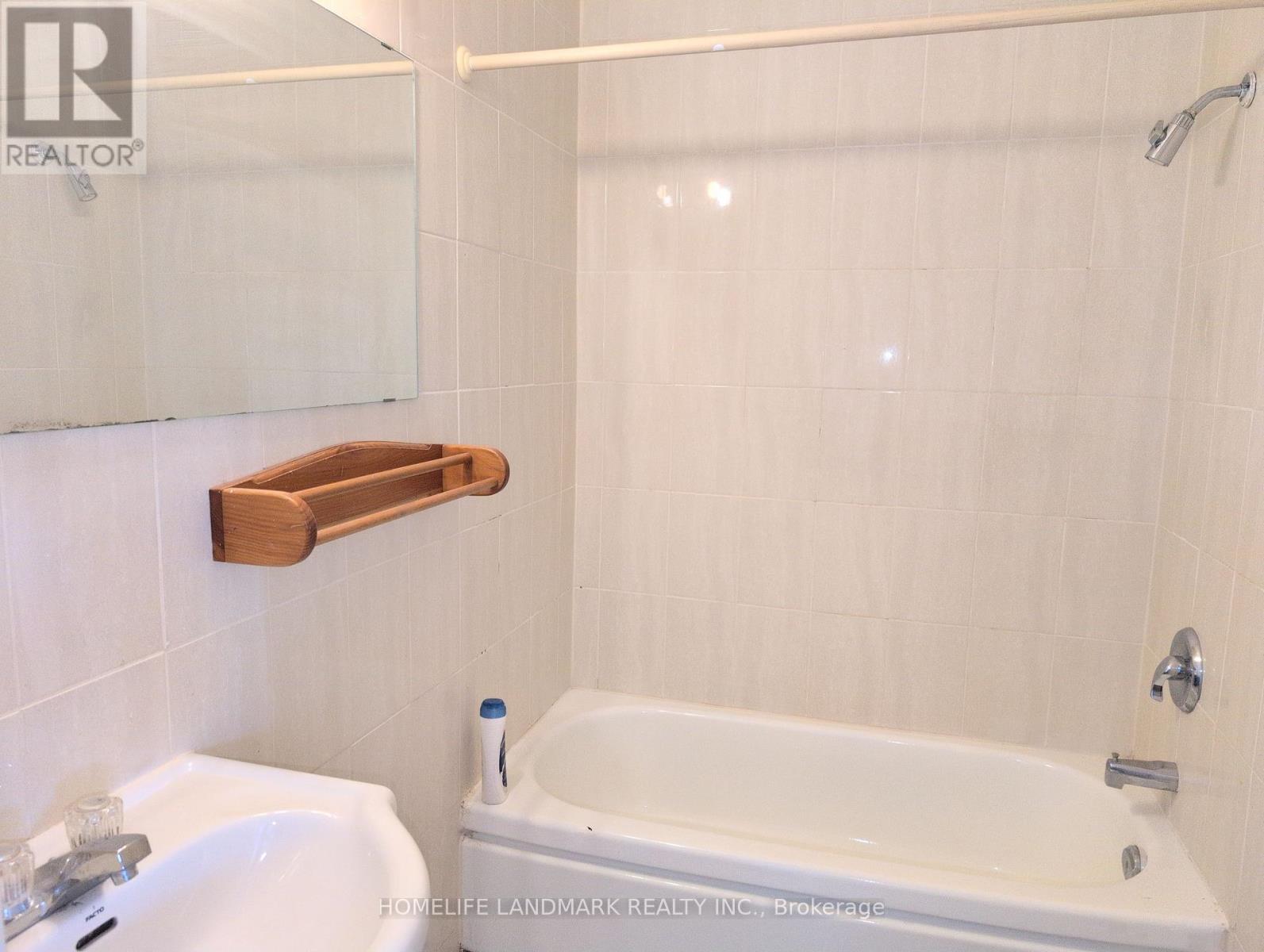 289 The Queensway Avenue S, Georgina (Keswick South), Ontario  L4P 2B4 - Photo 4 - N12739340