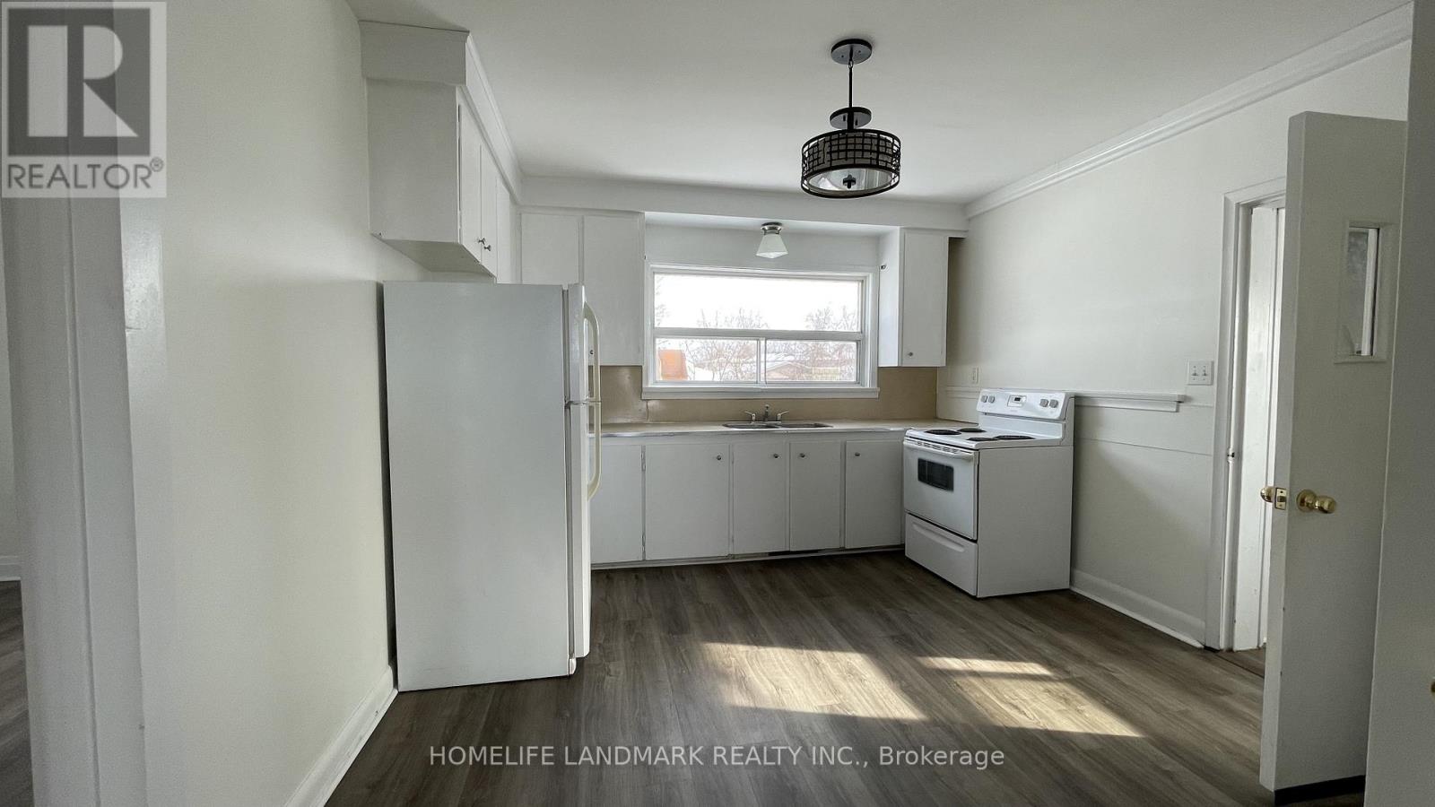 289 The Queensway Avenue S, Georgina (Keswick South), Ontario  L4P 2B4 - Photo 2 - N12739340