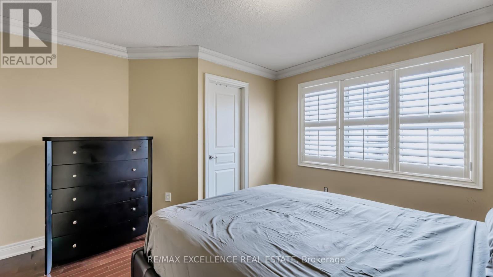 68 Bluffwood Crescent, Brampton, Ontario  L6P 2P3 - Photo 33 - W12785954