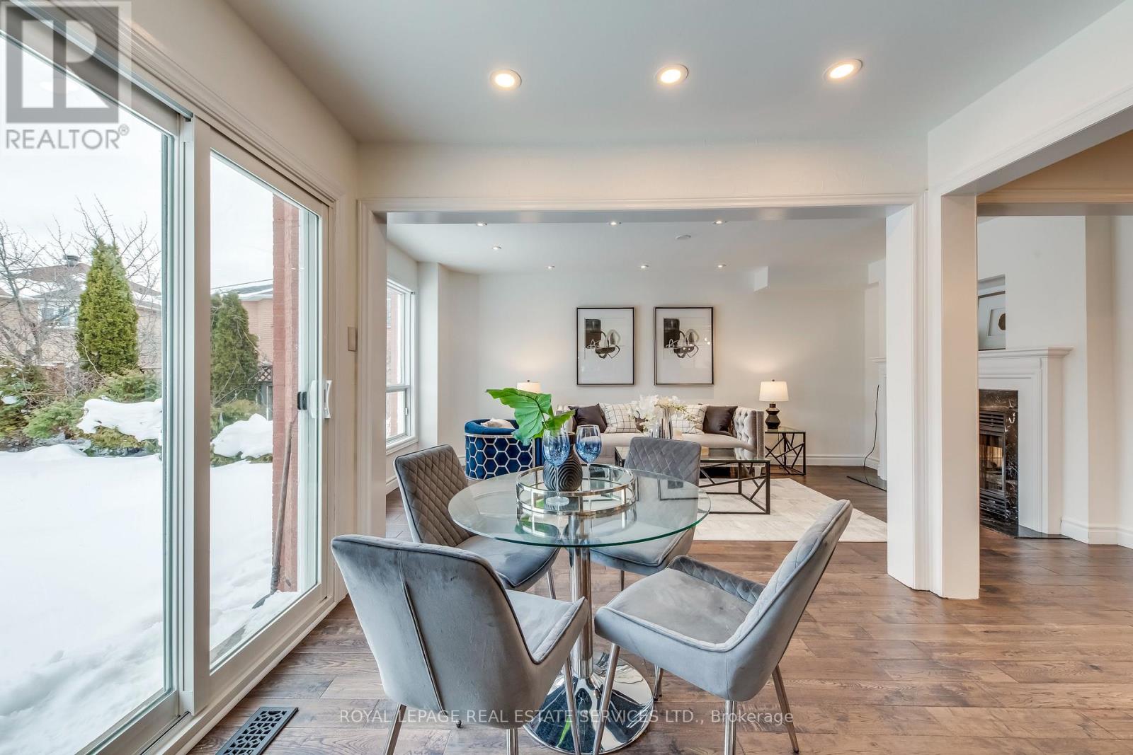 1452 Rimon Street, Mississauga, Ontario  L5V 1T7 - Photo 12 - W12786022