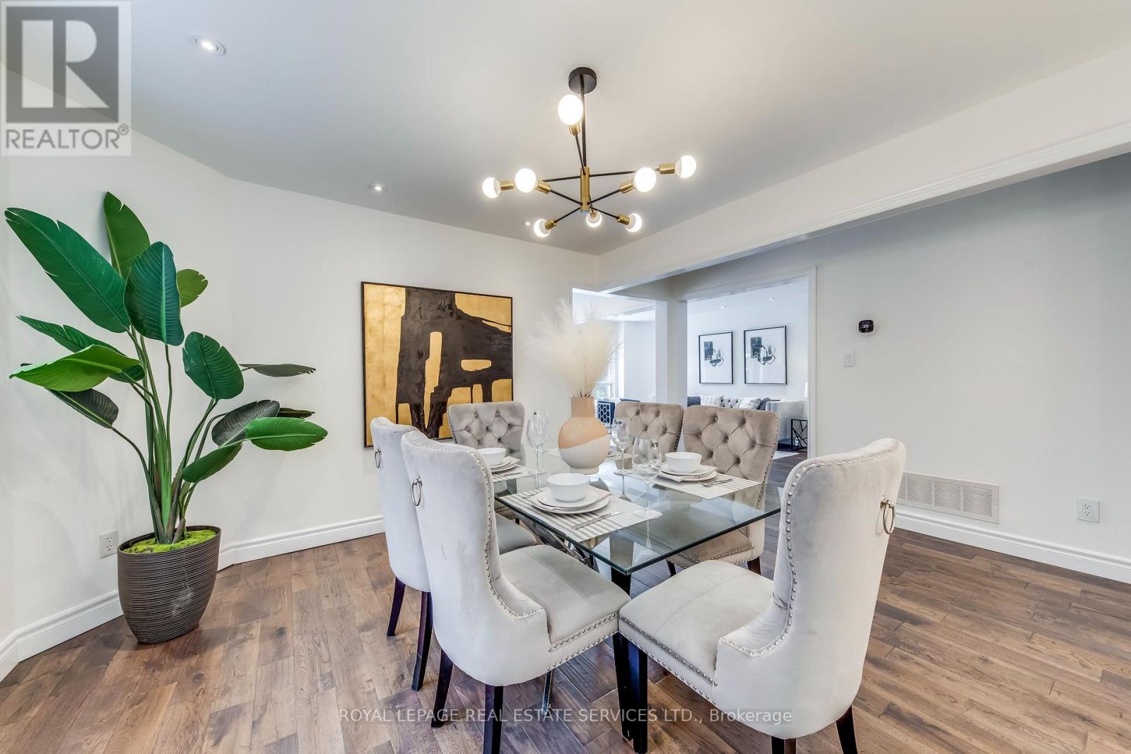 1452 Rimon Street, Mississauga, Ontario  L5V 1T7 - Photo 5 - W12786022