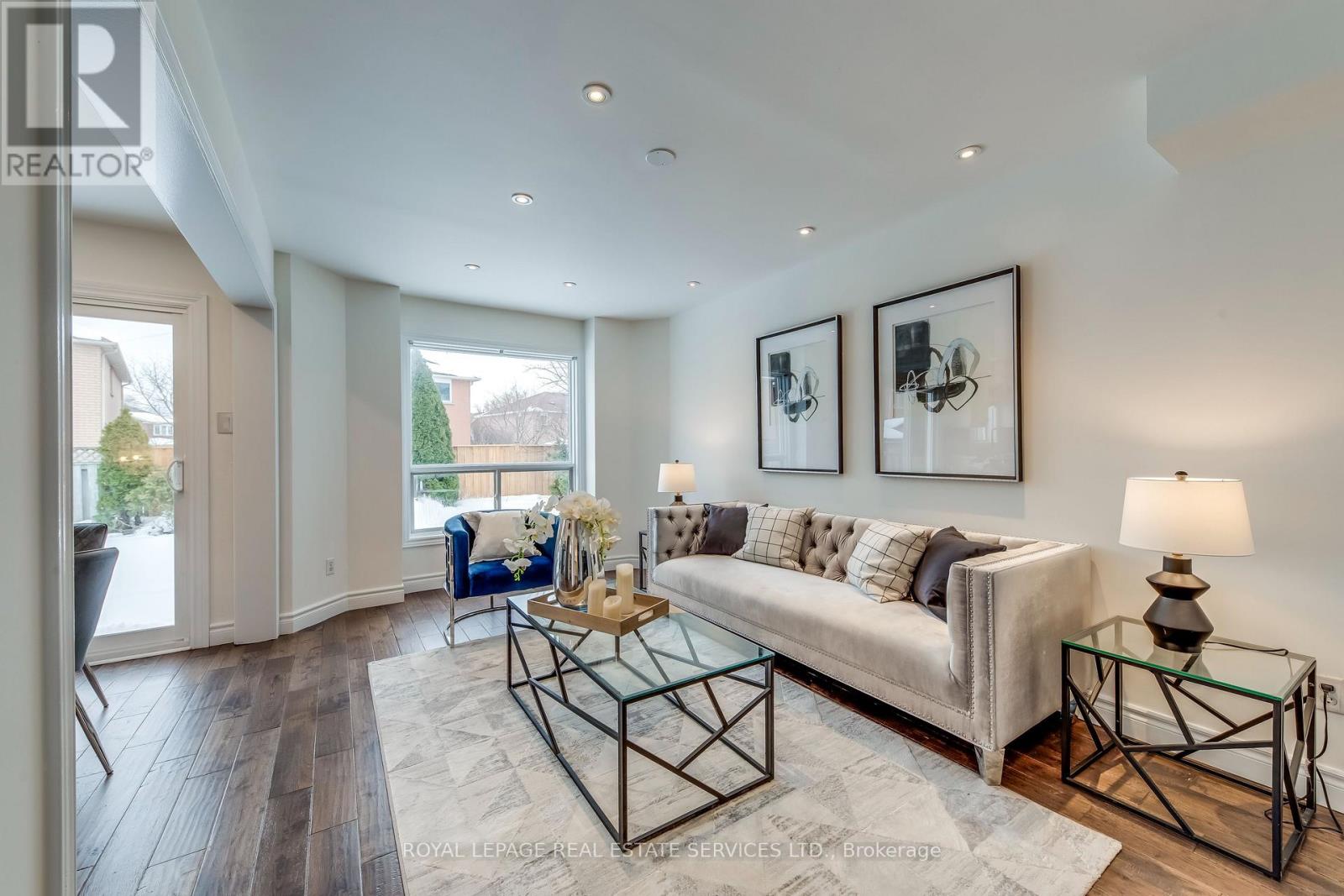 1452 Rimon Street, Mississauga, Ontario  L5V 1T7 - Photo 6 - W12786022