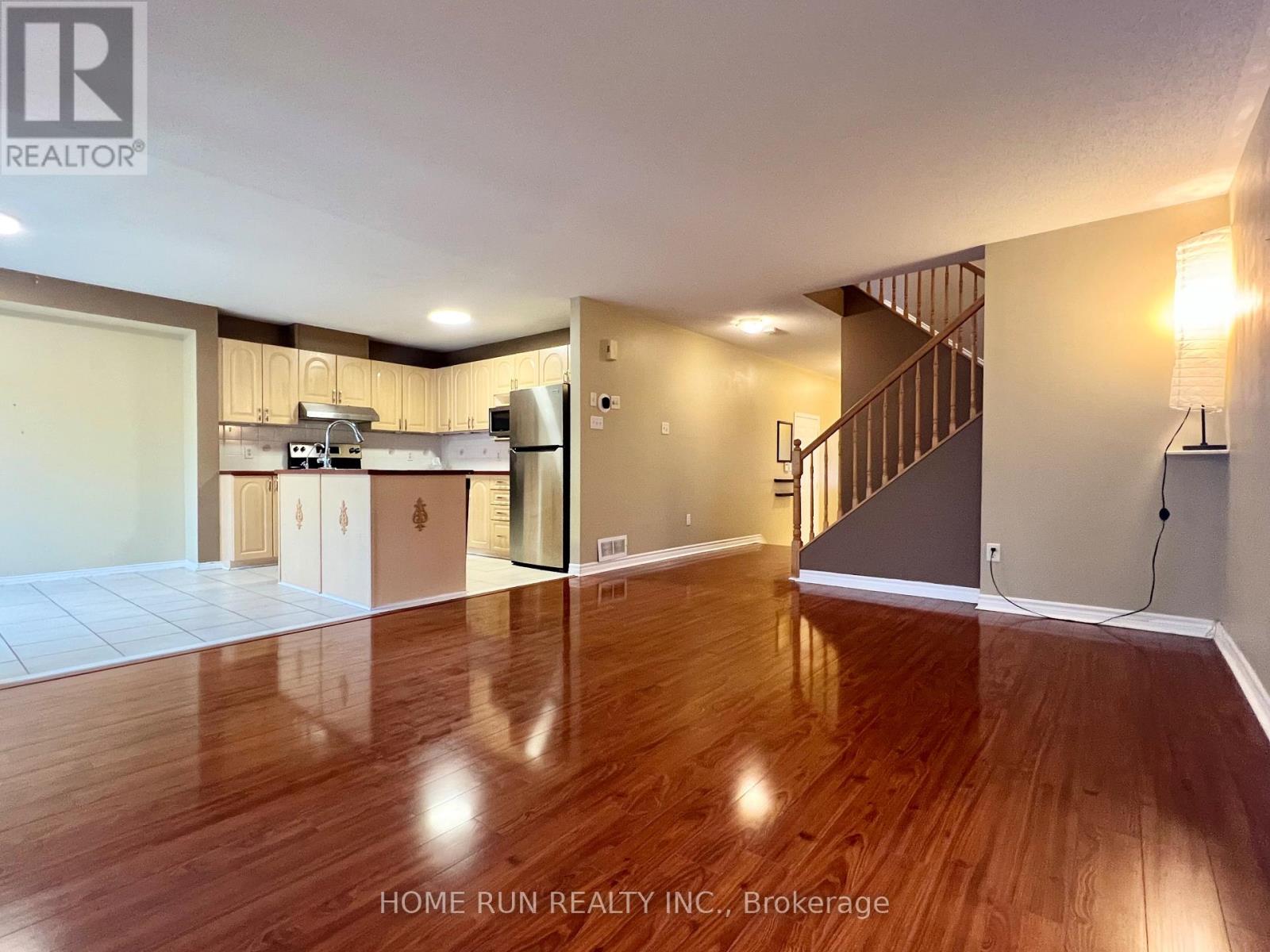 21 Karendale Street, Ottawa, Ontario  K2G 6V7 - Photo 13 - X12604844