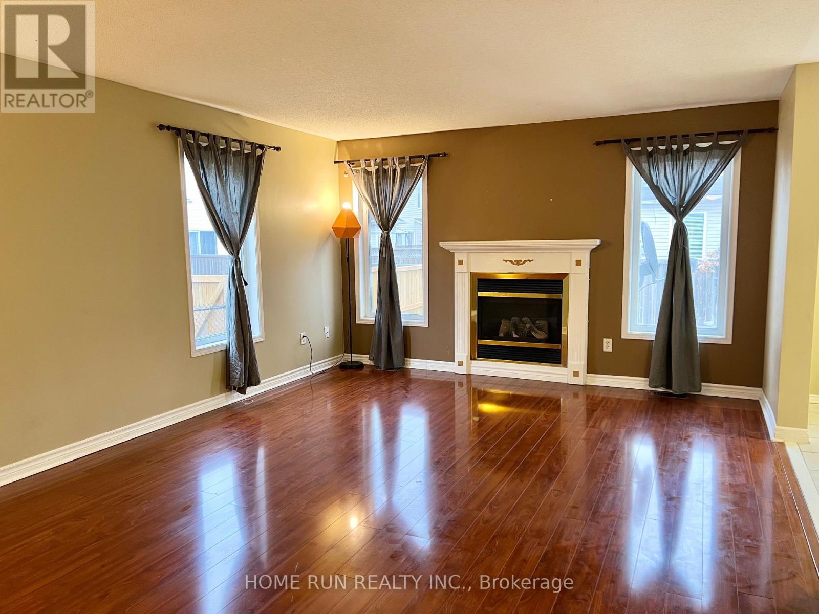 21 Karendale Street, Ottawa, Ontario  K2G 6V7 - Photo 9 - X12604844