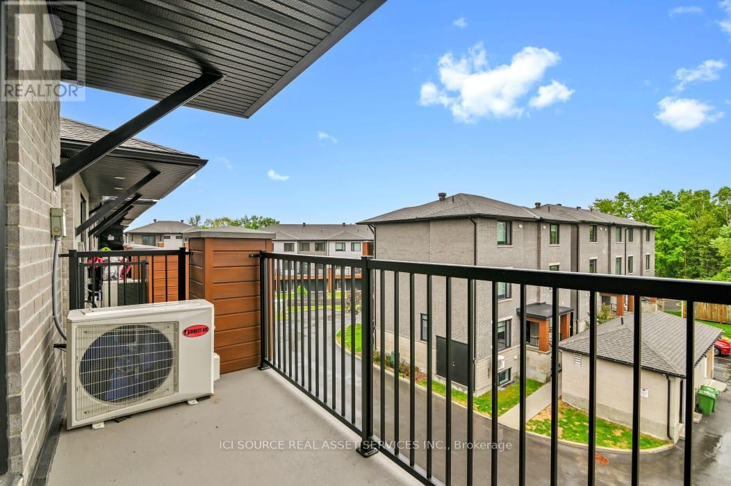 368 Rhonda Stewart Private, Ottawa, Ontario  K2S 2Y8 - Photo 25 - X12786012