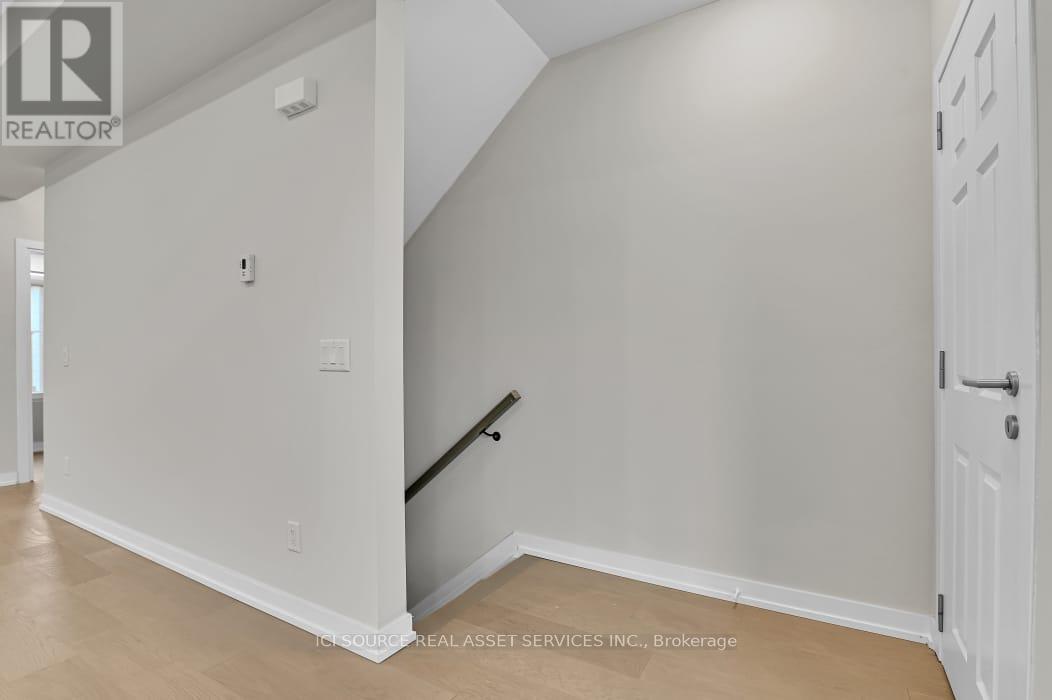 368 Rhonda Stewart Private, Ottawa, Ontario  K2S 2Y8 - Photo 32 - X12786012