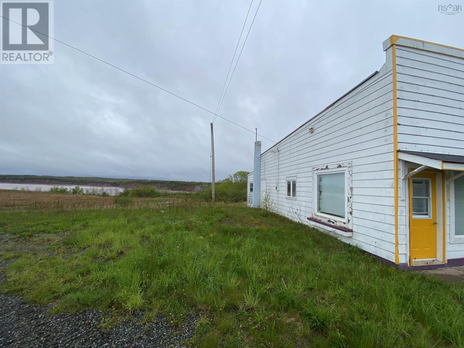 9281 Highway 215, Maitland, Nova Scotia  B0N 1T0 - Photo 2 - 202602690