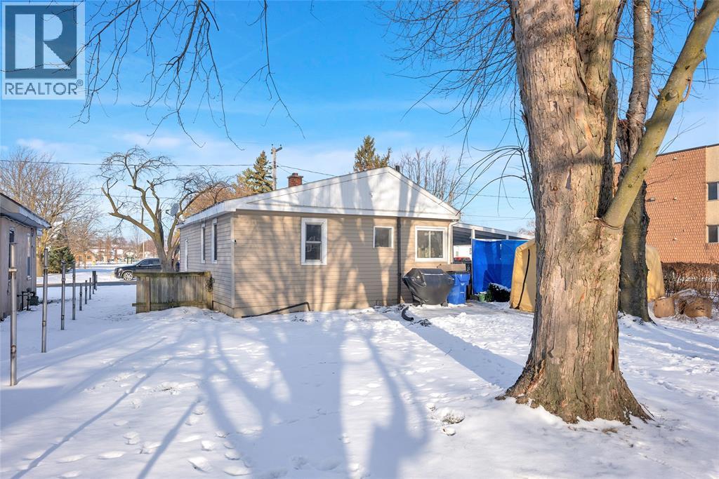 24 Regent Street, Blenheim, Ontario  N0P 1A0 - Photo 26 - 26000145