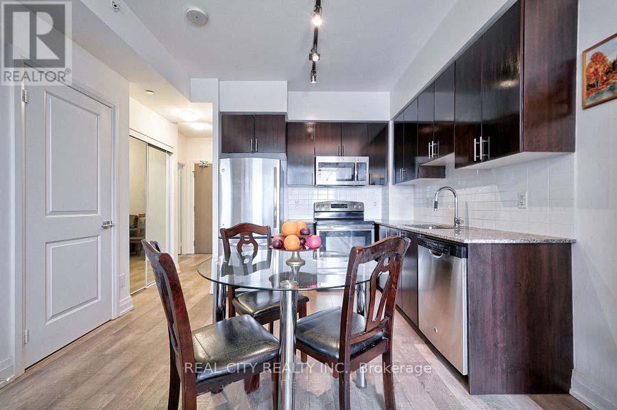 407 - 7167 Yonge Street, Markham (Thornhill), Ontario  L3T 0E1 - Photo 5 - N12767436