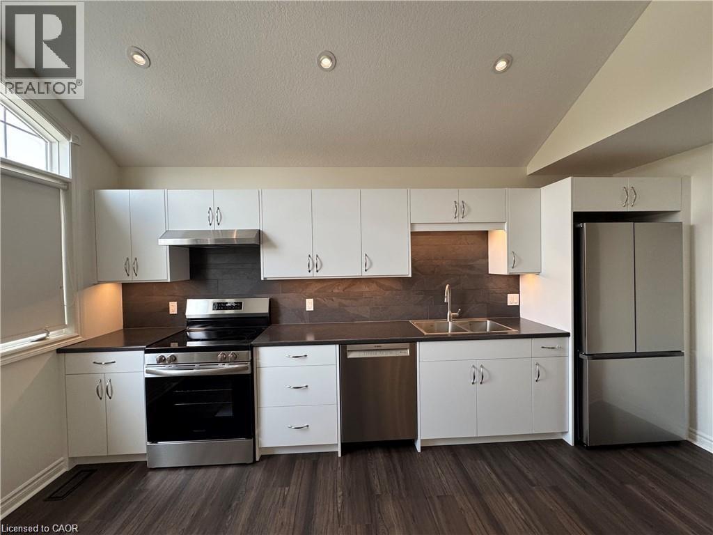 15 Helena Feasby Street Unit# 2, Kitchener, Ontario  N2E 4L4 - Photo 1 - 40805041