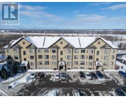 7 - 20 PRESTIGE CIRCLE, Ottawa, Ontario