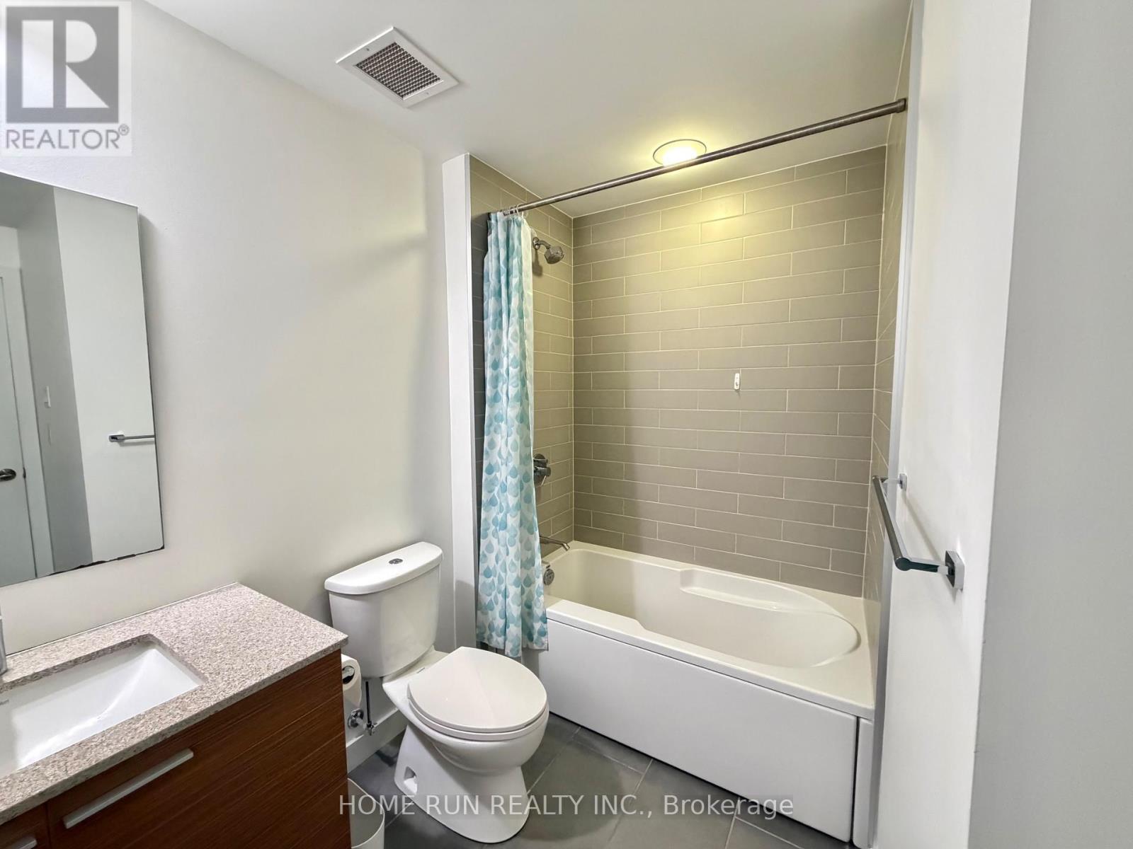 210 - 354 Gladstone Avenue, Ottawa, Ontario  K2P 0R4 - Photo 22 - X12649186