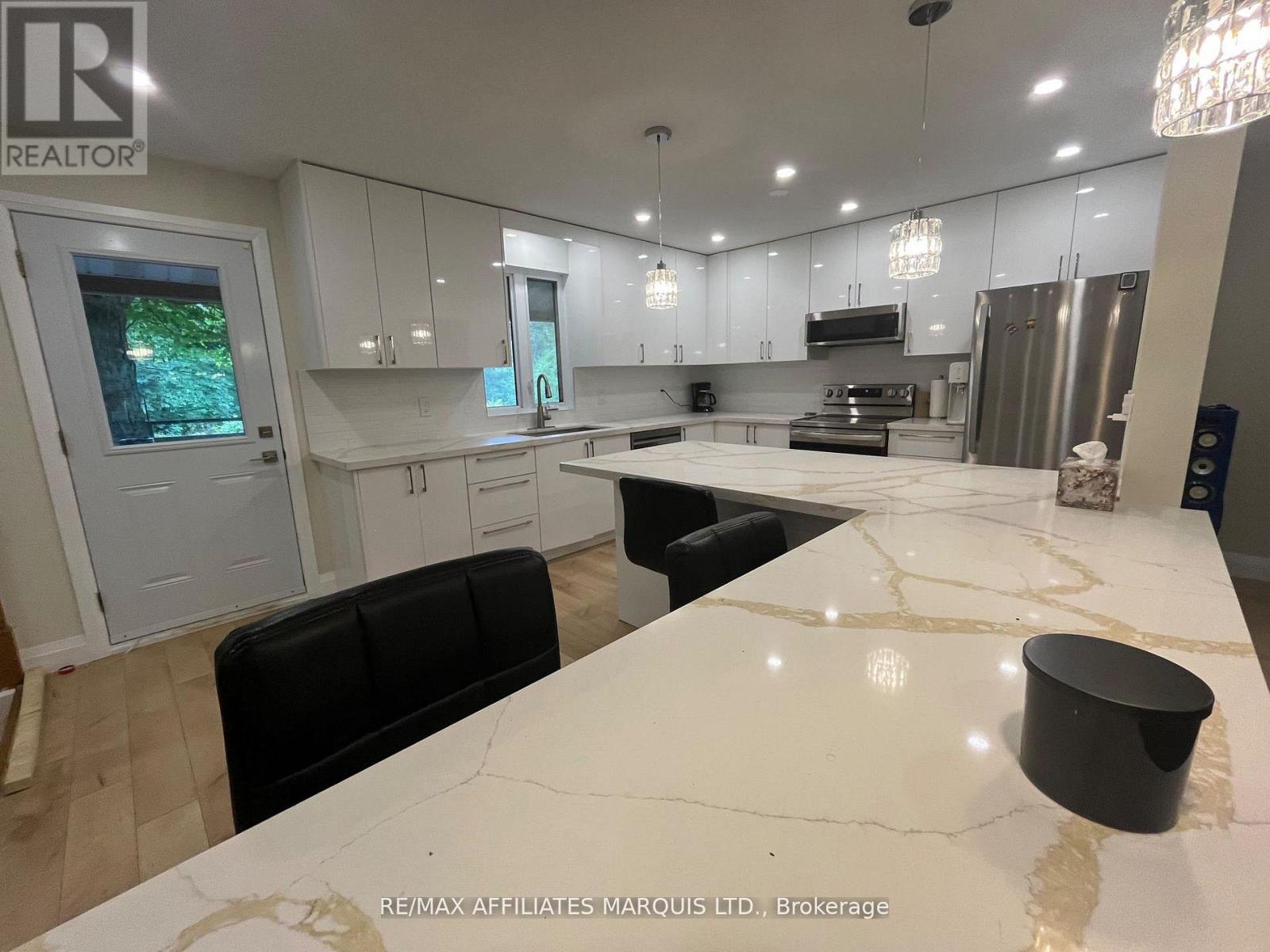 4960 County Rd 34 Road, South Glengarry, Ontario  K0C 2J0 - Photo 10 - X12785906