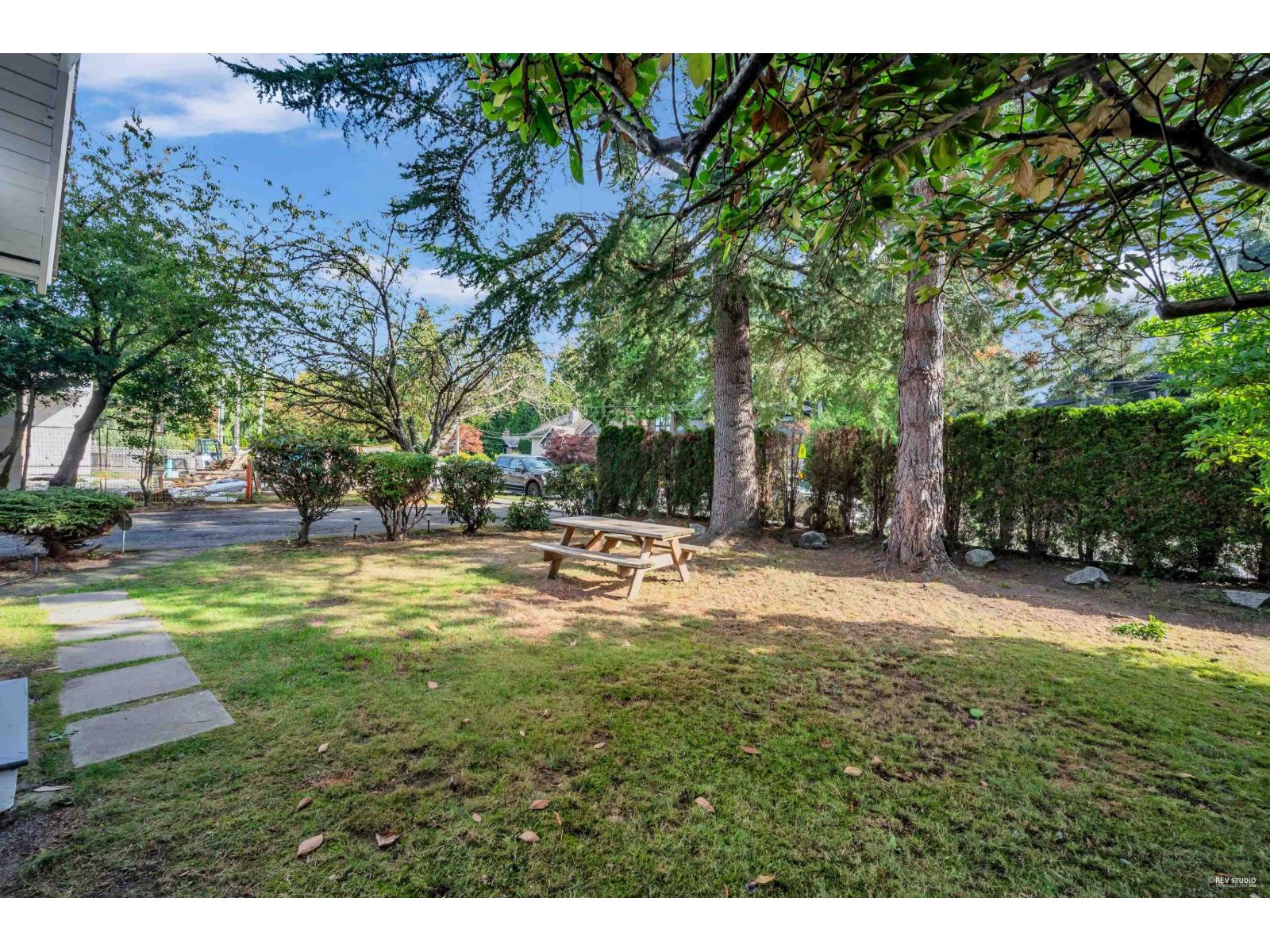 2325 124 Street, Surrey, British Columbia  V4A 3M9 - Photo 4 - R3078035