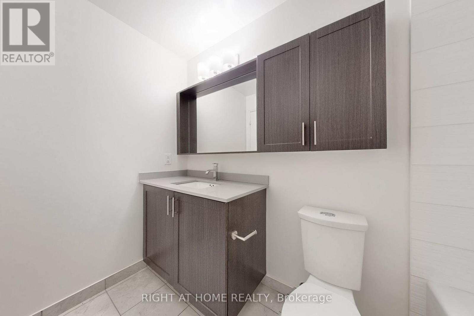 1606 - 3700 Highway 7 Road, Vaughan, Ontario  L4L 0G8 - Photo 27 - N12786060