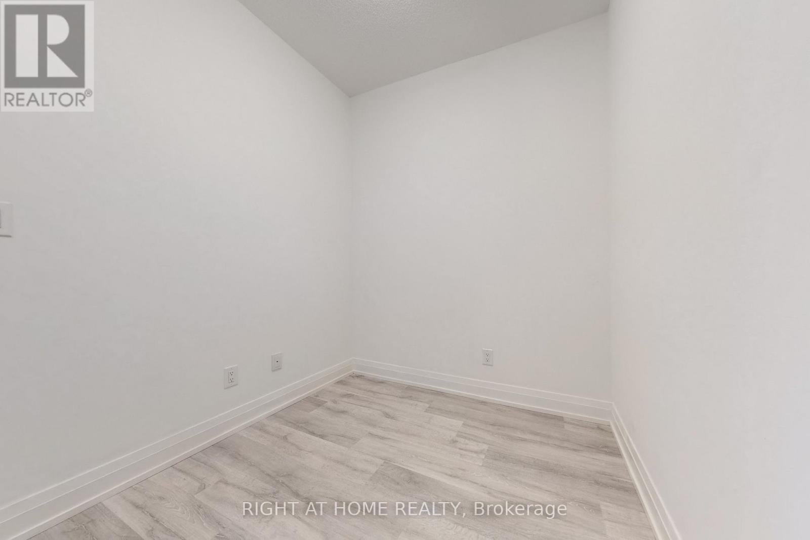 1606 - 3700 Highway 7 Road, Vaughan, Ontario  L4L 0G8 - Photo 28 - N12786060