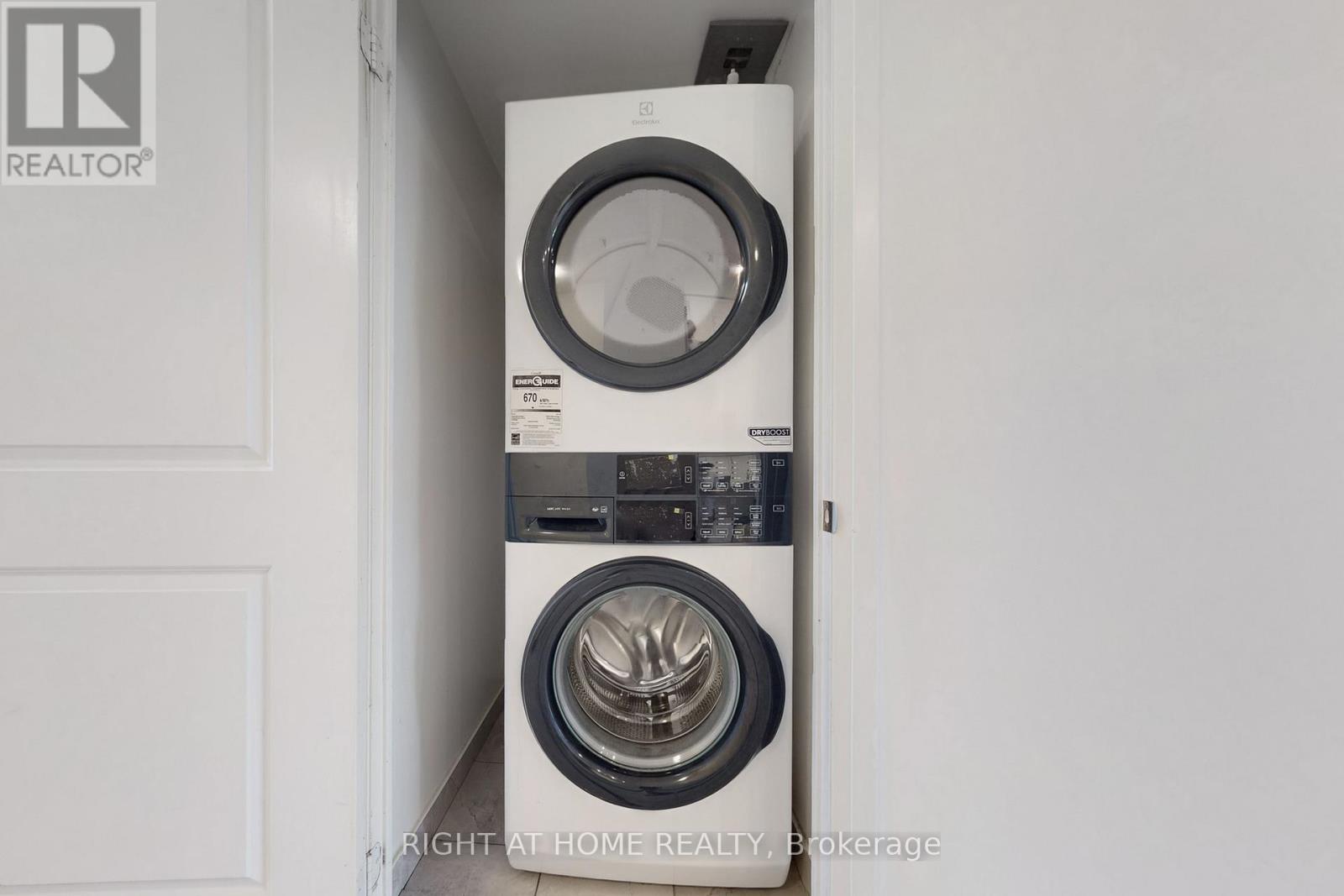 1606 - 3700 Highway 7 Road, Vaughan, Ontario  L4L 0G8 - Photo 30 - N12786060