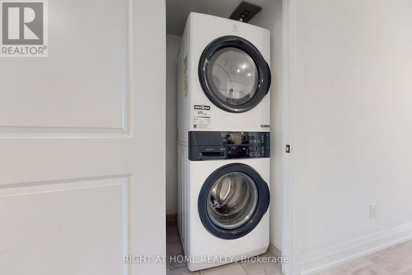 1606 - 3700 Highway 7 Road, Vaughan, Ontario  L4L 0G8 - Photo 31 - N12786060