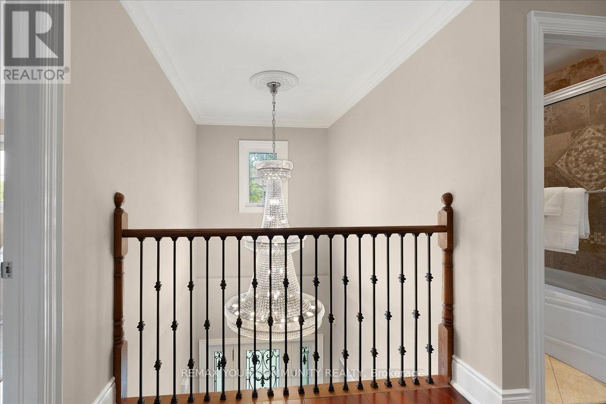 1 Marshfield Court, Toronto (Banbury-Don Mills), Ontario  M3C 2E2 - Photo 22 - C12753796