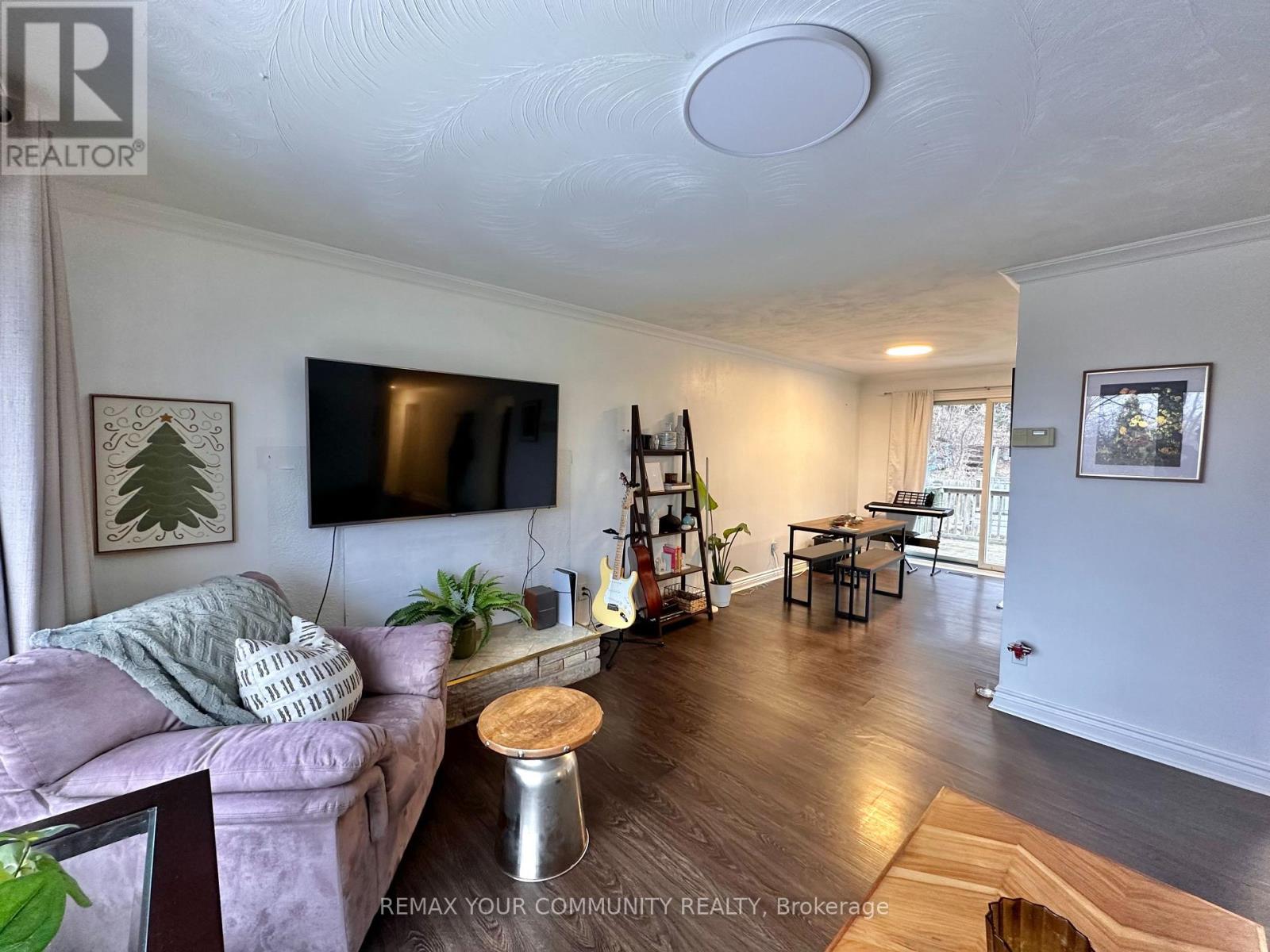 147 Grandview Street S, Oshawa (Donevan), Ontario  L1H 7C6 - Photo 6 - E12744392