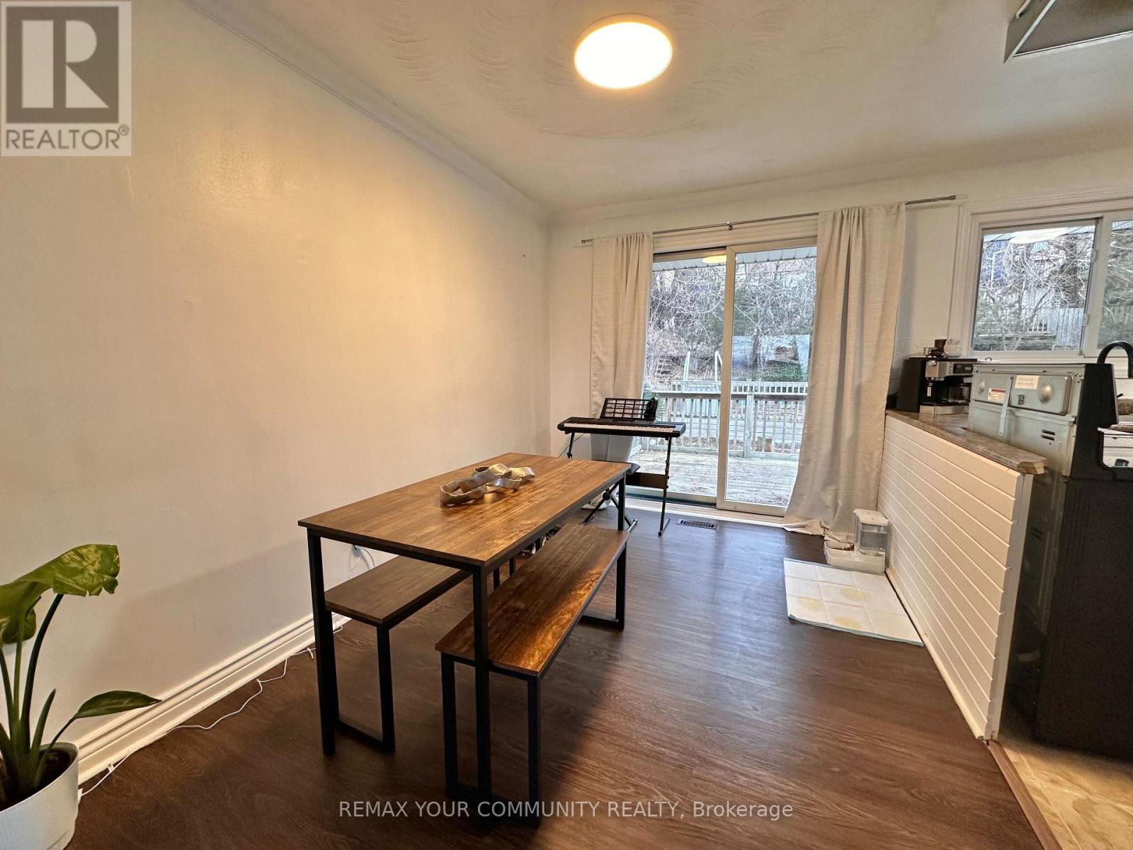 147 Grandview Street S, Oshawa (Donevan), Ontario  L1H 7C6 - Photo 9 - E12744392