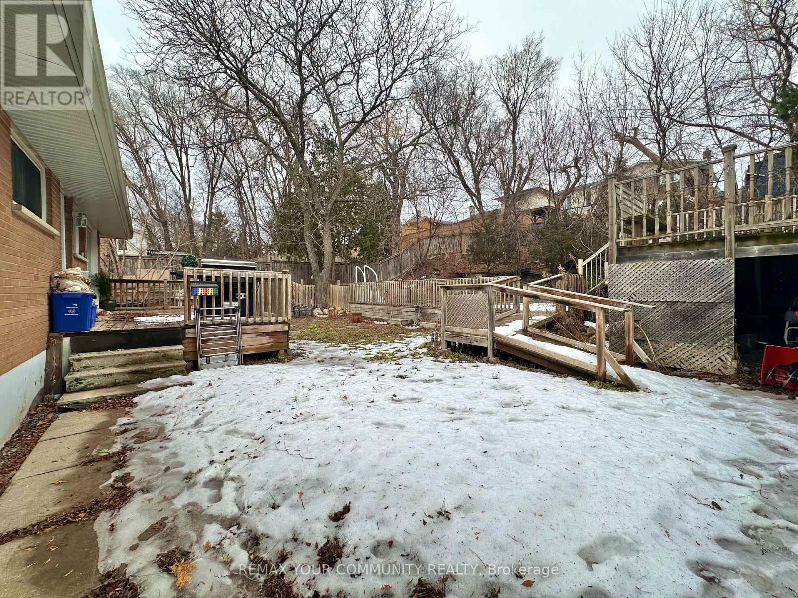 147 Grandview Street S, Oshawa (Donevan), Ontario  L1H 7C6 - Photo 21 - E12744392