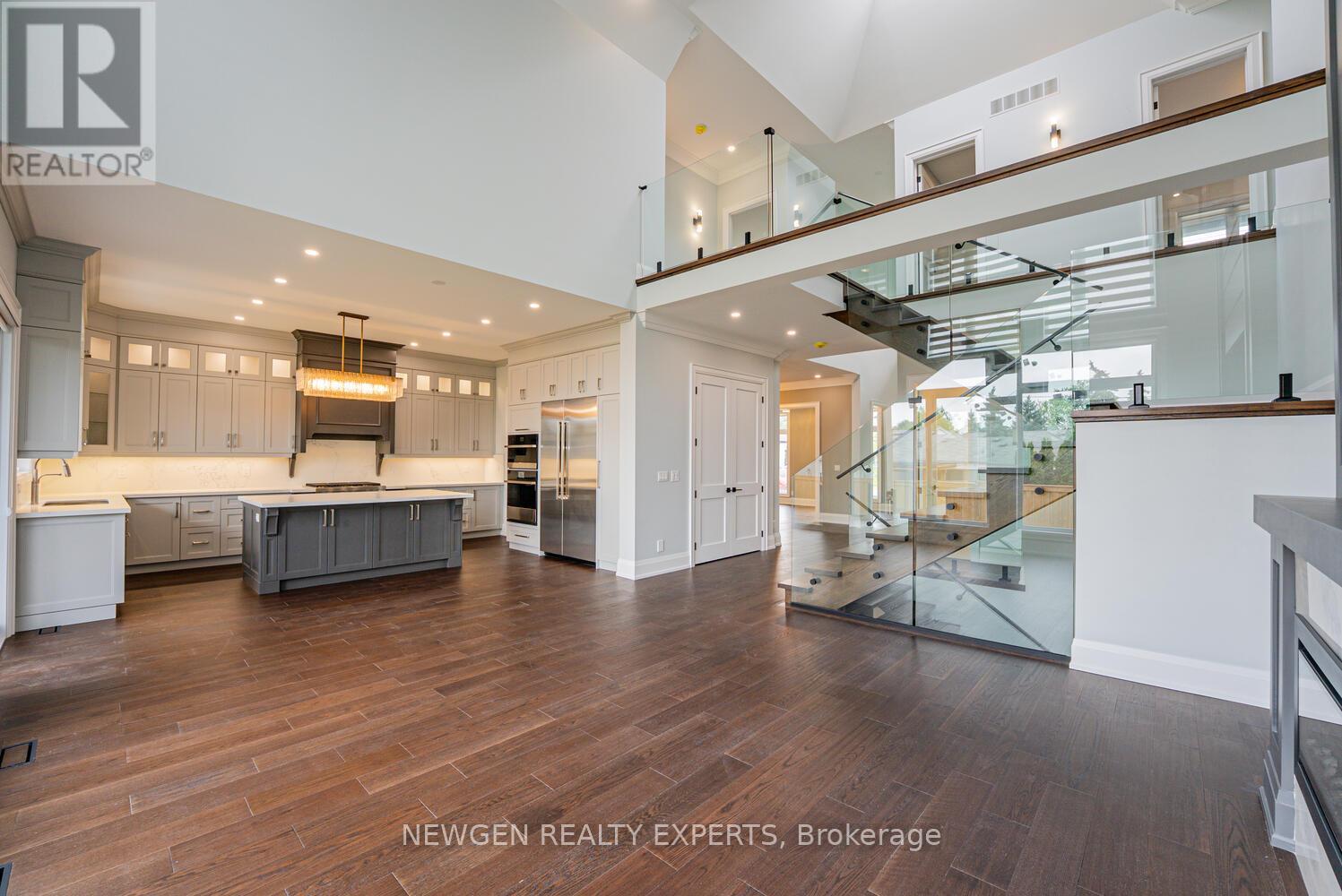 1510 Bridge Road, Oakville, Ontario  L6L 2E3 - Photo 12 - W12786072