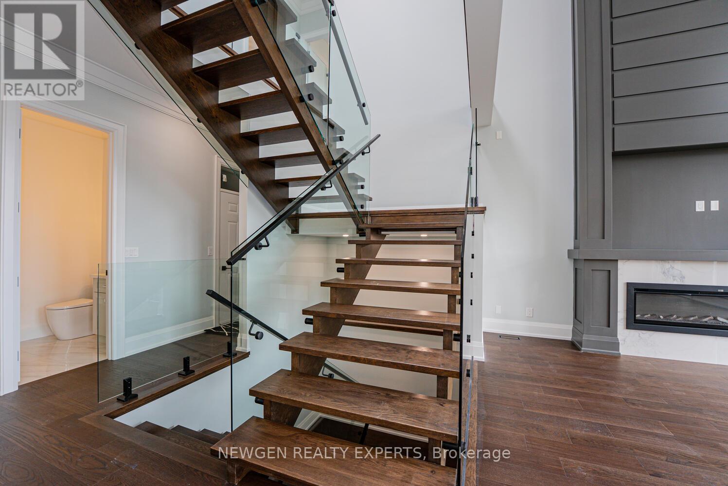 1510 Bridge Road, Oakville, Ontario  L6L 2E3 - Photo 22 - W12786072