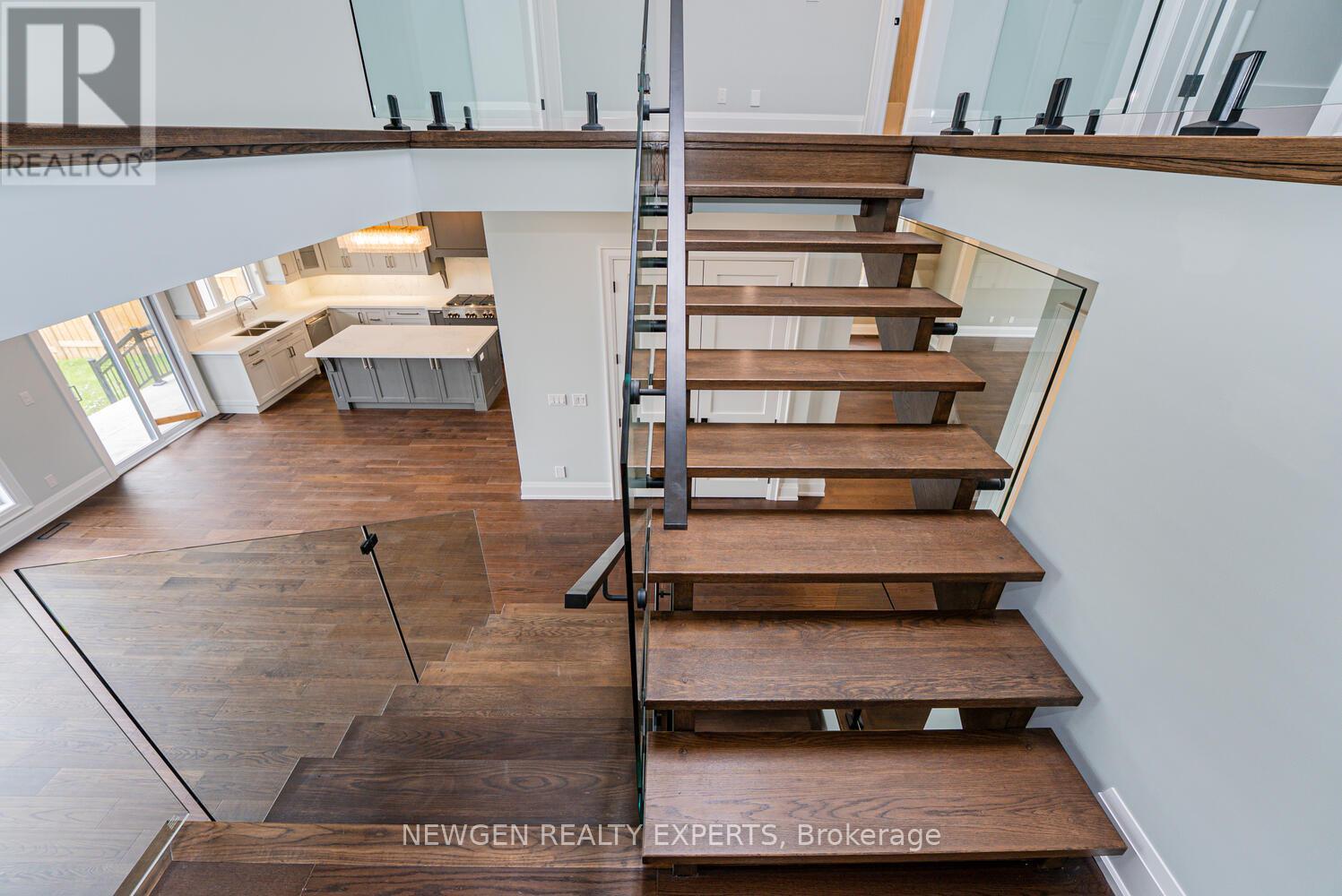 1510 Bridge Road, Oakville, Ontario  L6L 2E3 - Photo 23 - W12786072