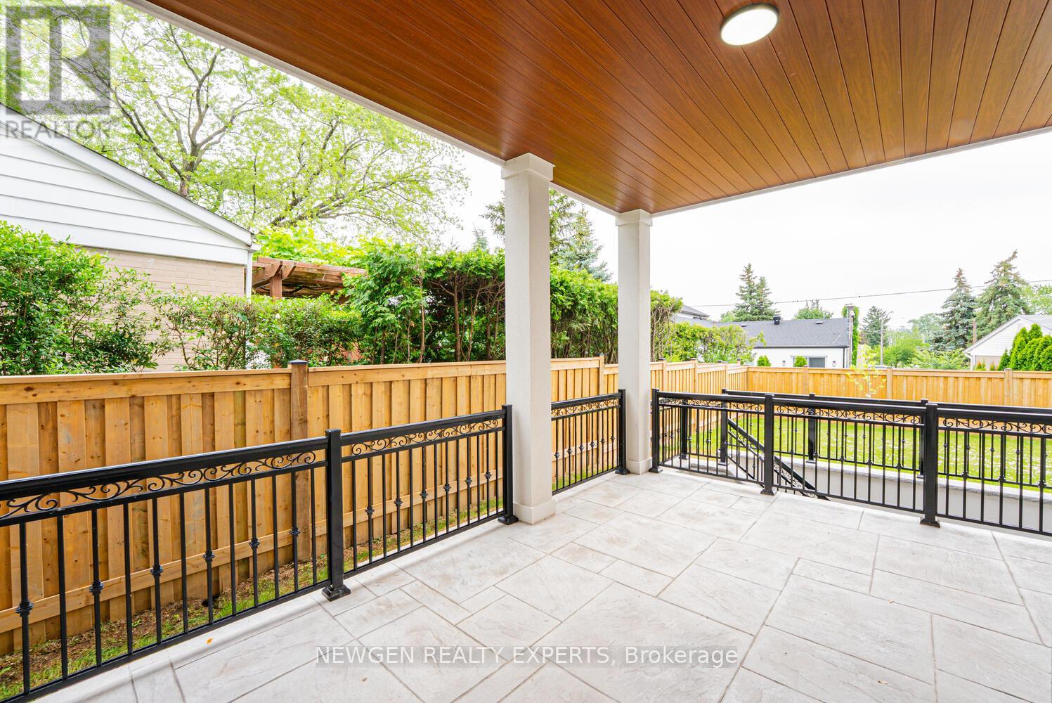 1510 Bridge Road, Oakville, Ontario  L6L 2E3 - Photo 47 - W12786072