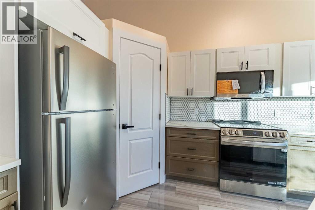 224 Highland Circle, Strathmore, Alberta  T1P 1V4 - Photo 8 - A2283175