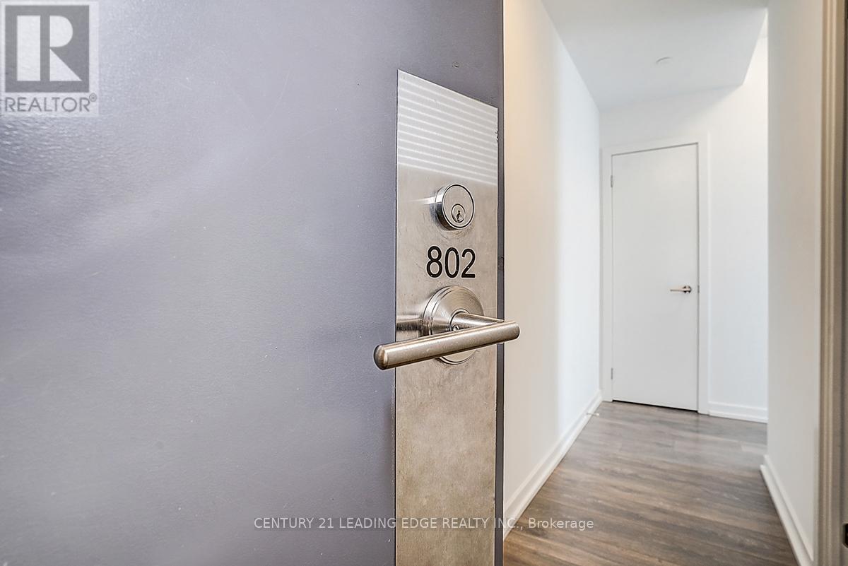 802 - 32 Forest Manor Road, Toronto, Ontario  M2J 0H2 - Photo 8 - C12781200