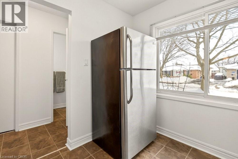 82 San Remo Drive, Hamilton, Ontario  L9C 5N6 - Photo 19 - 40804373