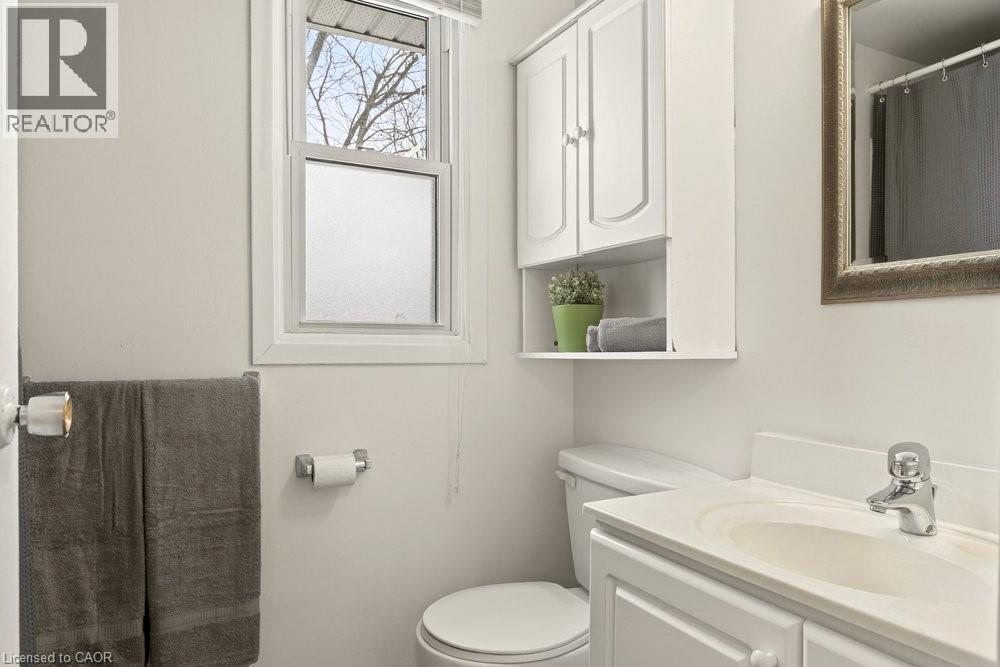 82 San Remo Drive, Hamilton, Ontario  L9C 5N6 - Photo 23 - 40804373