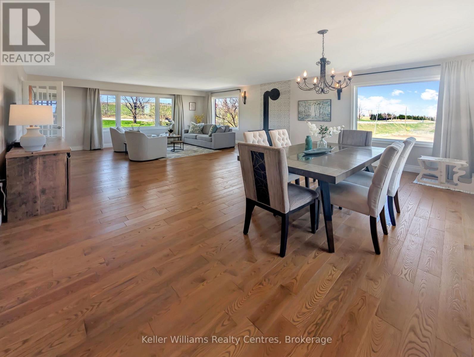 2219 County Rd 42, Clearview, Ontario  L0M 1S0 - Photo 21 - S12786134