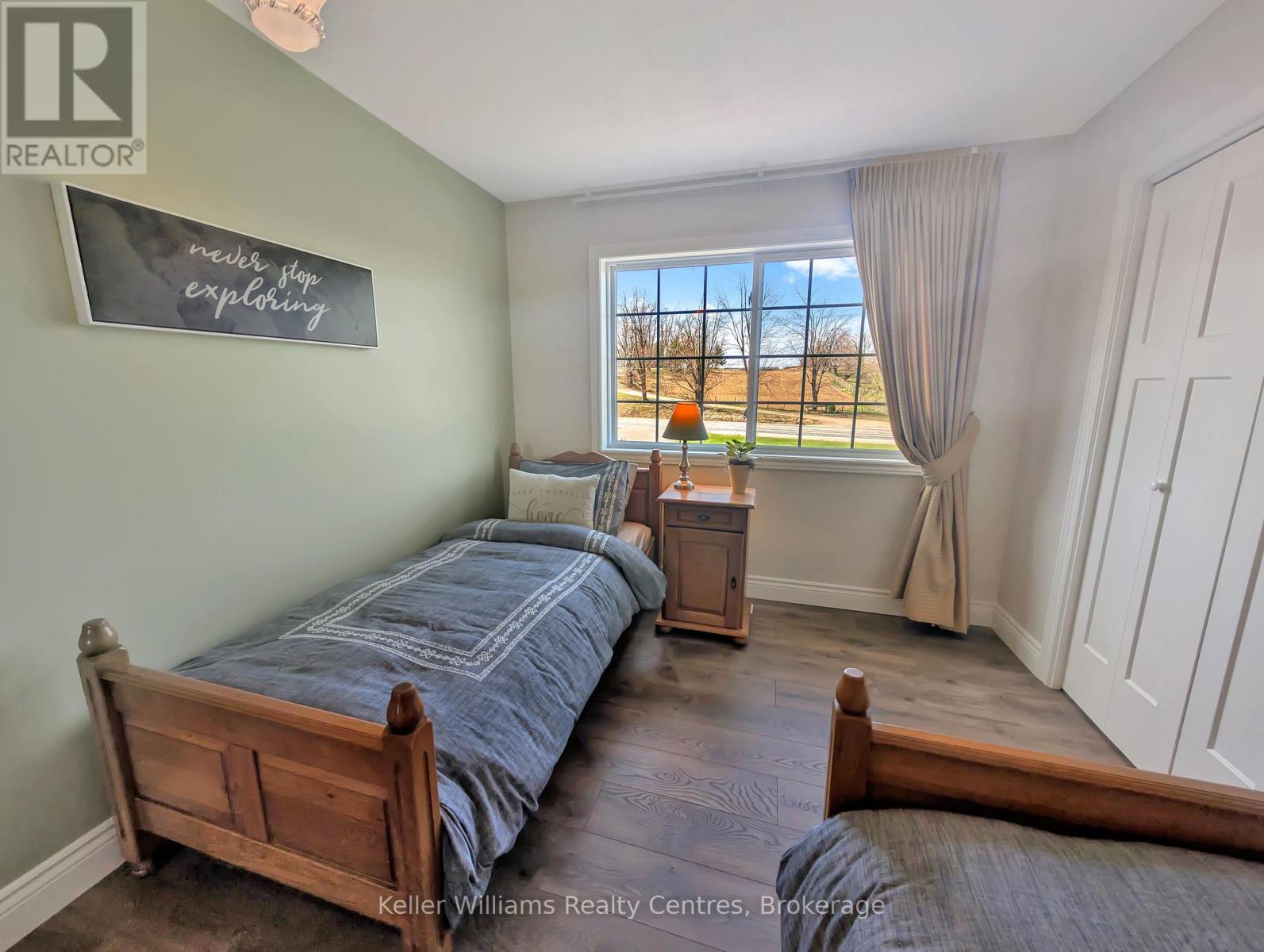 2219 County Rd 42, Clearview, Ontario  L0M 1S0 - Photo 38 - S12786134