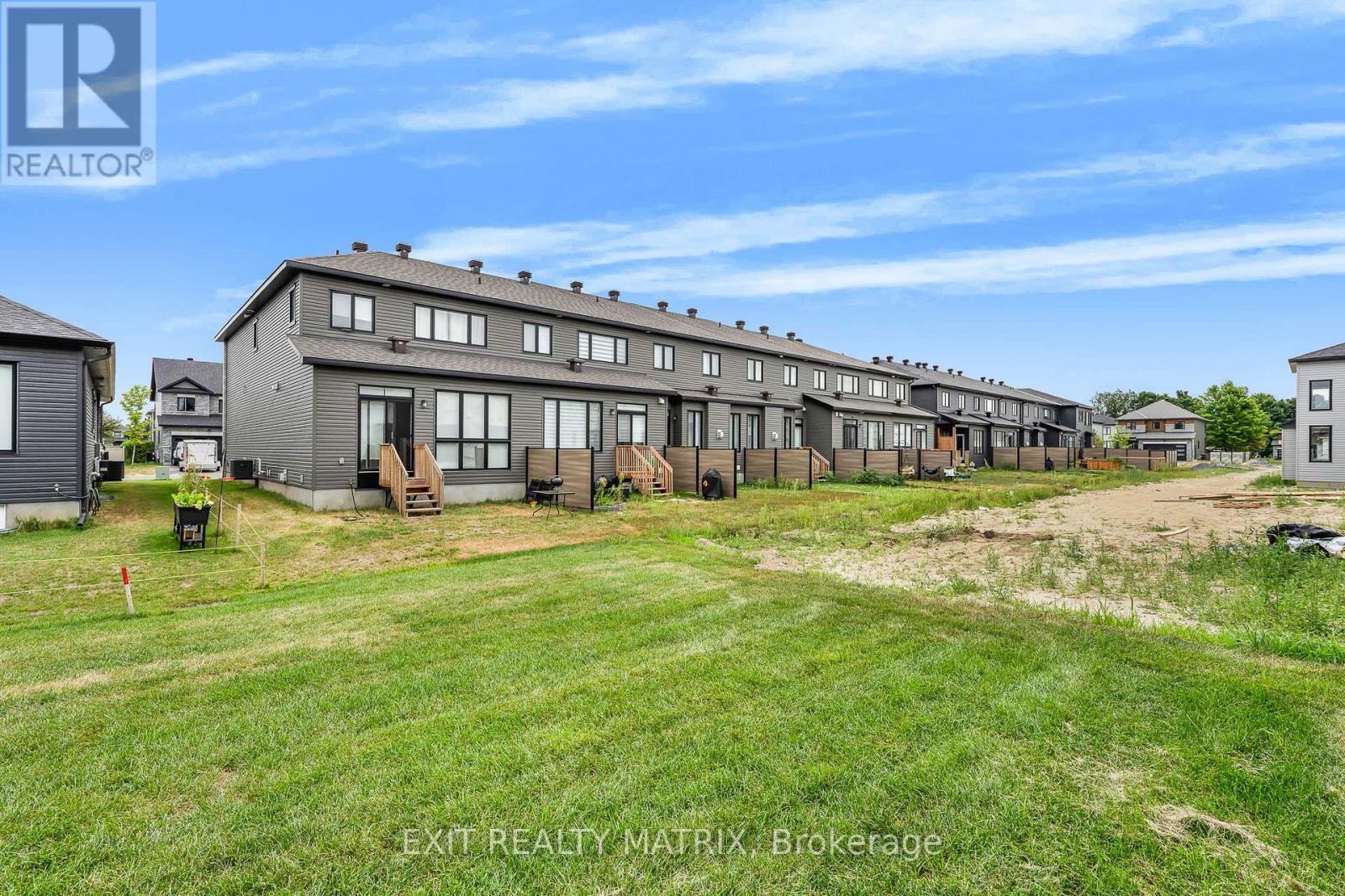 937 Cologne Street, Russell, Ontario  K0A 1W0 - Photo 30 - X12779322