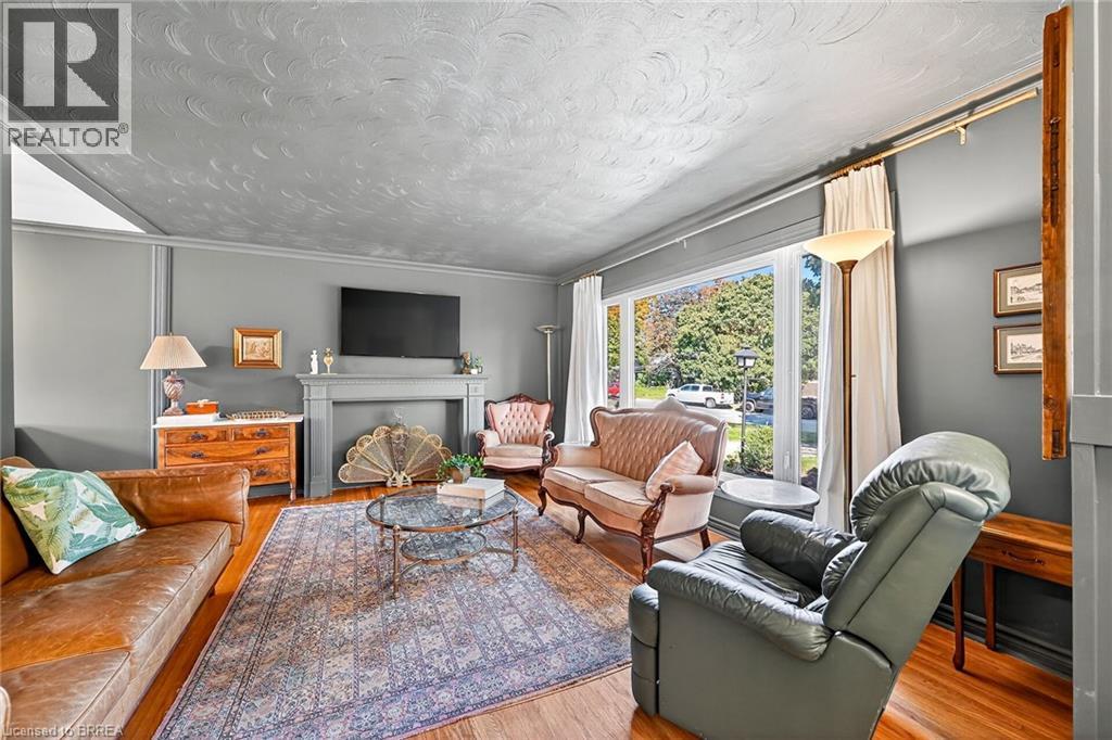 44 Market Street, Paris, Ontario  N3L 3B2 - Photo 4 - 40779404