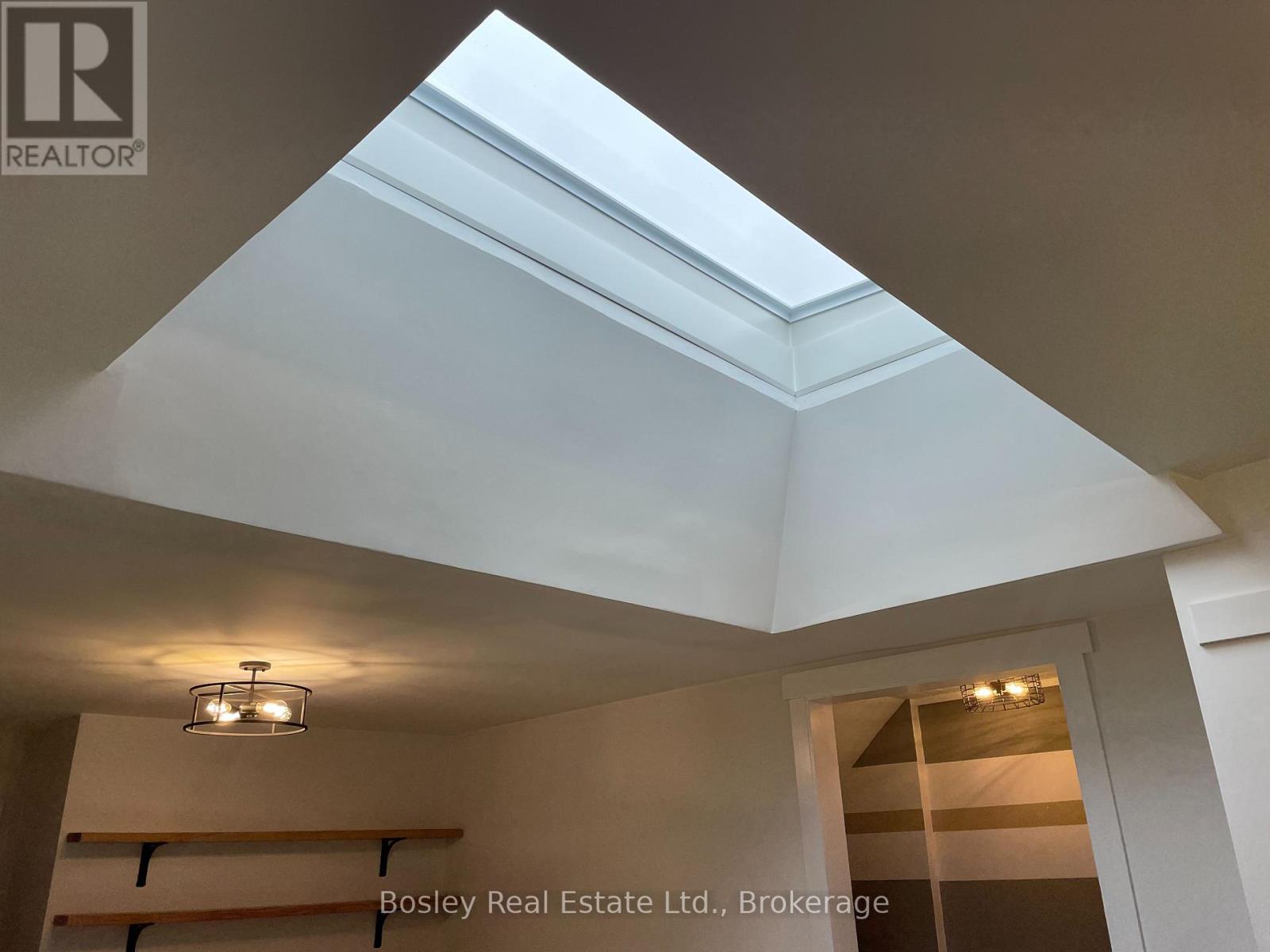 41 Bruce Street, Blue Mountains, Ontario  N0H 2P0 - Photo 8 - X12786150