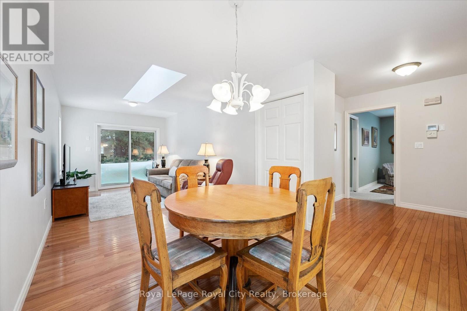 67 White Pine Way, Guelph, Ontario  N1G 4X7 - Photo 14 - X12786164