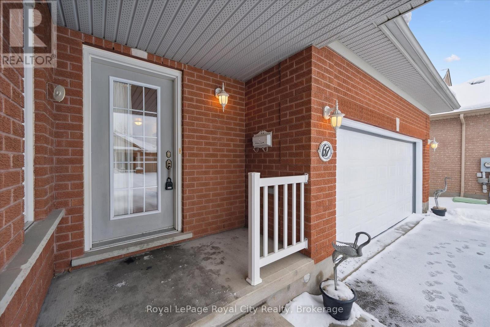 67 White Pine Way, Guelph, Ontario  N1G 4X7 - Photo 3 - X12786164